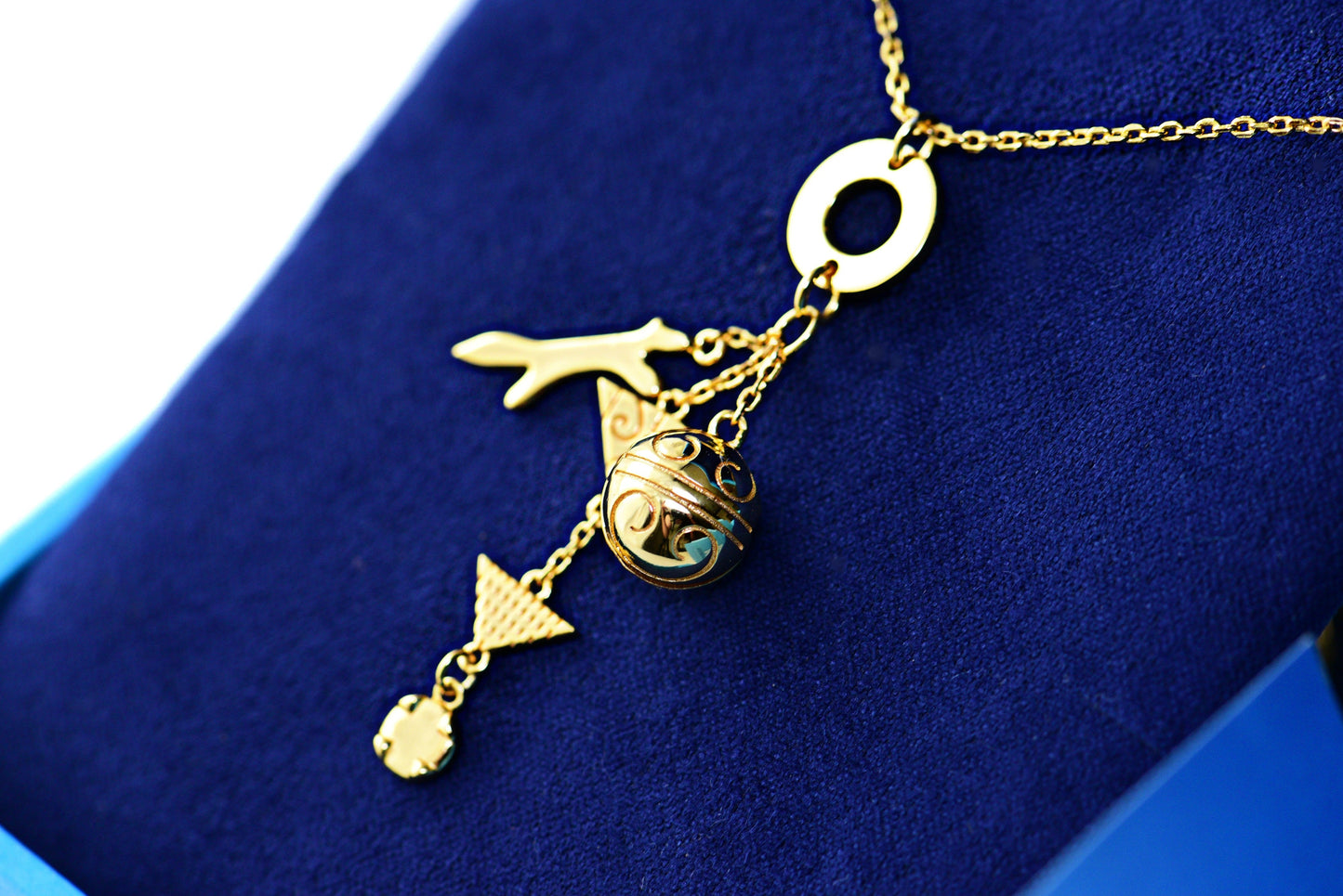 "Fox" necklace with 5 charms